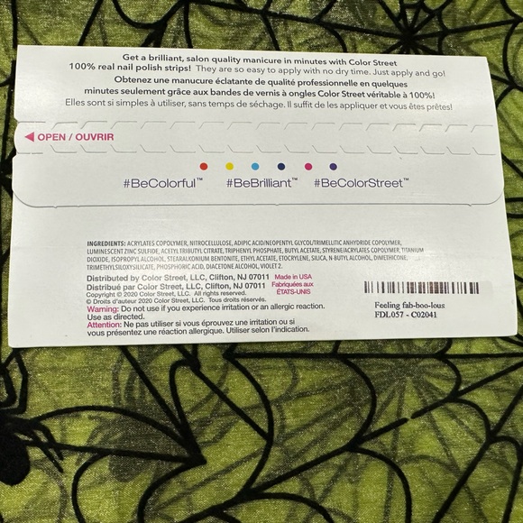 Color Street Glow in the Dark Halloween Nail Strips 👻 Feeling Fab-boo-lous - Picture 3 of 5